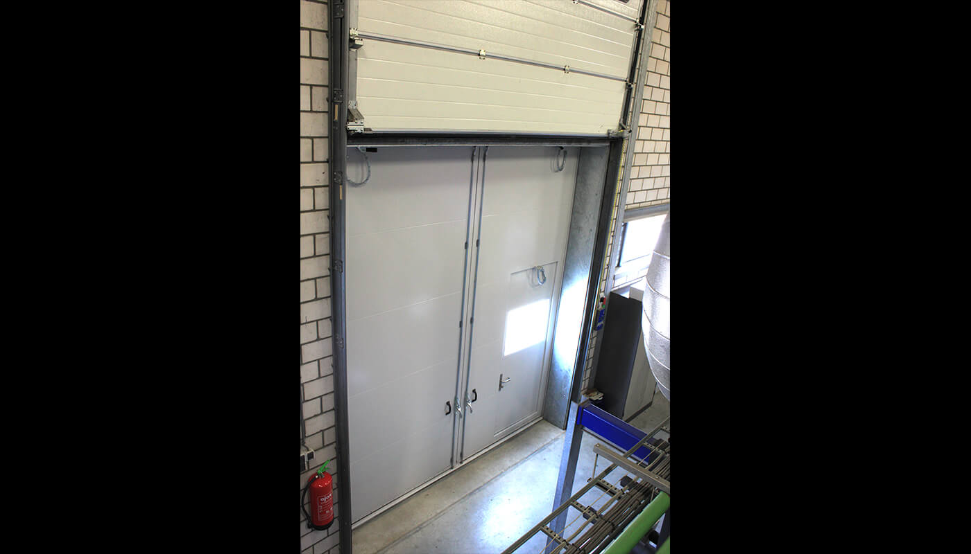 large soundproof door