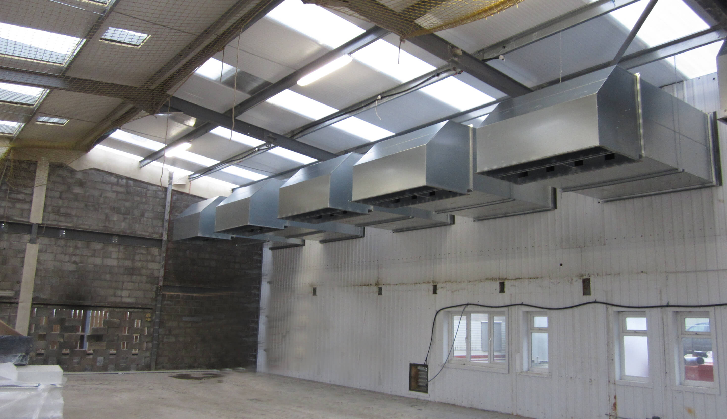 Acoustic enclosure CHP installations