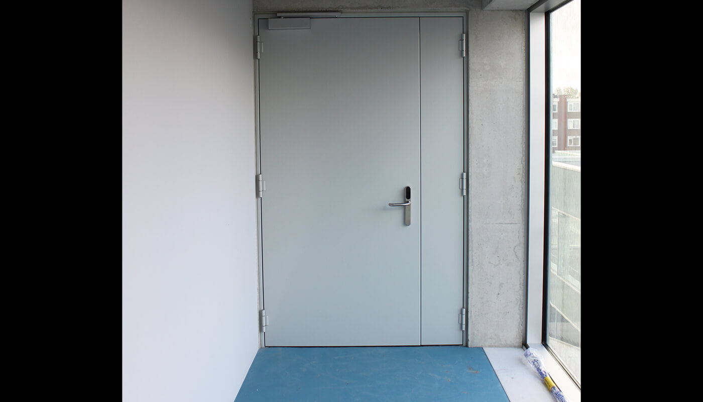 soundproof doors sports building Campus Hoogvliet